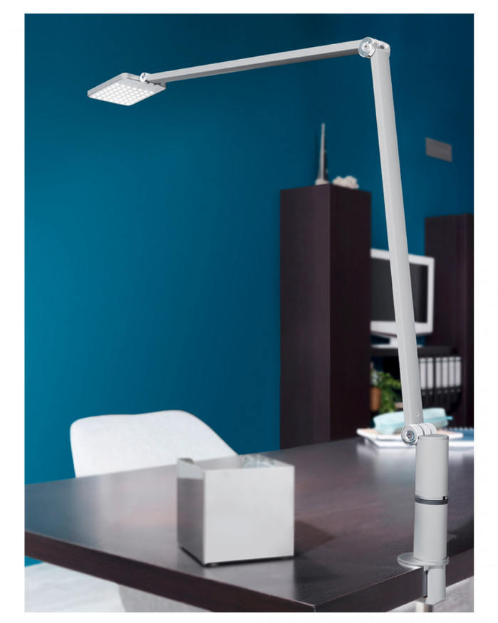 Novus Attenzia Task avec pince 3000k silver